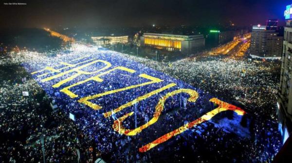 Membrii miscarii #rezist anunta  un protest în Piata Victoriei,  în acelasi timp cu mitingul PSD