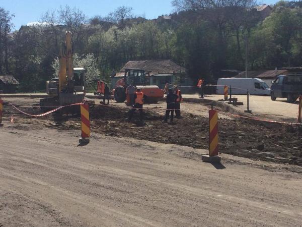 munca-se-face-alene-ca-statul-oricum-plateste0_55025