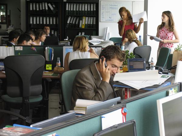 muncim-174-de-zile-pe-doar-pentru-stat02_56614