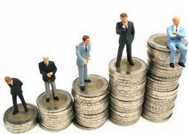 ni-se-promite-crestere-economica-in-2018-in-timp-ce-comsia-europeana-prognozeaza-scumpiri-si-analistii-prevad-deprecierea-leului-si-cresterea-robor07_58202