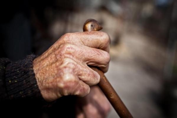 O categorie de pensionari  risca sa ramana fara pensie  daca nu merg la medic