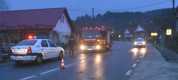 o-masina-cu-patru-pasageri-facuta-zob-intre-salaj-si-satu-mare05_56533