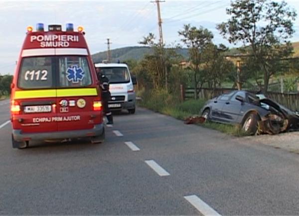 o-soferita-atipit-la-volan-si-intrat-intr-un-cap-de-pod0_57392