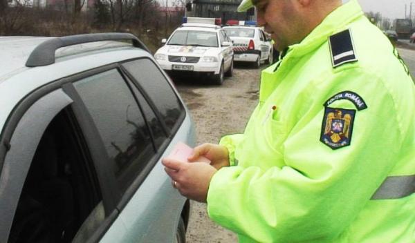 O tanara din Ileanda prinsa la volan fara permis de conducere