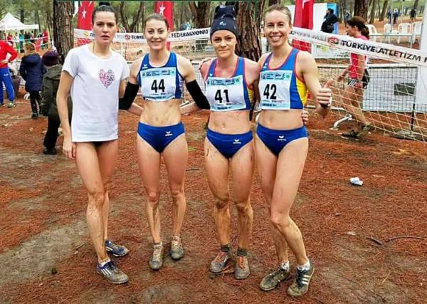 paula-todoran-medalie-de-aur-cu-echipa-romaniei-la-campionatul-balcanic0_57712