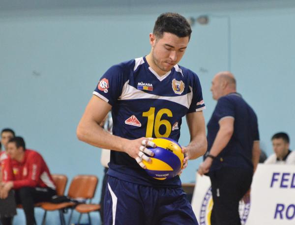 pawel-adamajtis-sub-asteptarile-antrenorului0_57888