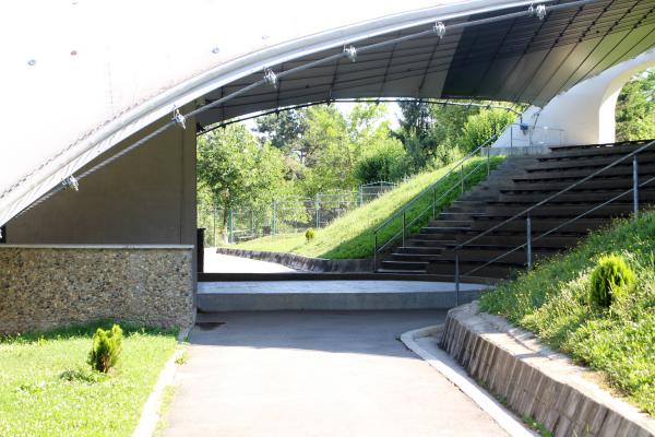 Pe cand un cinematograf de vara (care sa functioneze) in Parcul Central din Zalau?