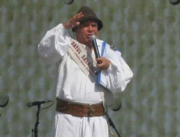 pe-profesorul-marcel-muresan-dumnezeu-l-a-vrut-langa-el-dar-ne-a-lasat-memoria-si-creatia-unui-umorist-de-exceptie01_55156