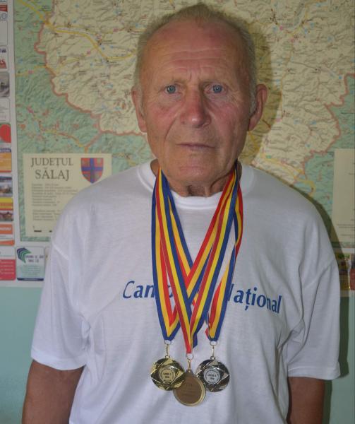 petru-bologa-campion-naional-la-aruncarea-greutii-la-aproape-80-de-ani0_55044