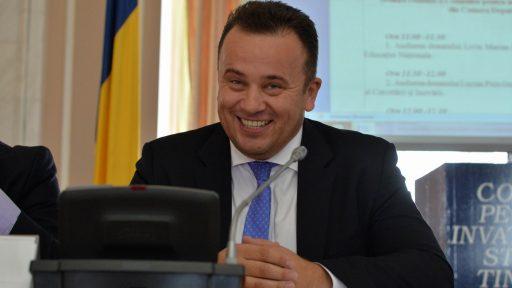 povesti-de-adormit-profesorii-spuse-de-ministrul-liviu-pop06_57408