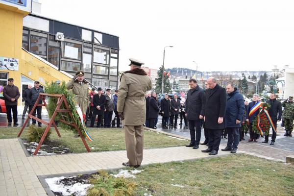 Prefectul Florin Florian subliniaza  ca la Revolutie ‘oamenii au murit  in strada, pentru ca noi sa ne bucuram  acum de libertate de exprimare’