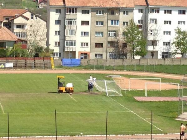 primaria-zalau-cheltuie-o-caruta-de-bani-pentru-plati-personalul-care-administreaza-bazele-sportive0_58755