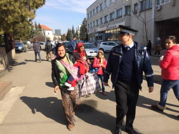 Primaria Zalau a decis sa treaca la demolarea  colibelor romilor si ia masuri impotriva cersetorilor