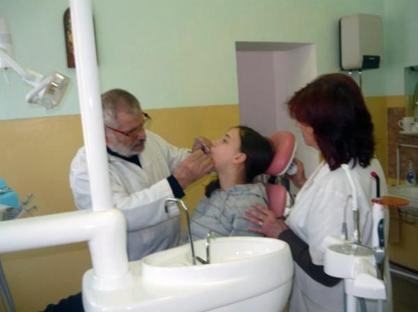primaria-zalau-va-plati-servicii-de-radiologie-dentara-pentru-aproxima06_63502