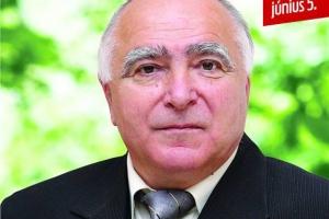 primariul-ioan-cheregi-s-a-accidentat-cu-drujba-si-s-a-taiat-la-picior03_55757