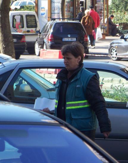 primarul-zalaului-nu-stie-cat-balamuc-si-cata-suferinta-sta-in-lipsa-de-locuri-de-parcare-in-fata-spitalului-judetean0_58857