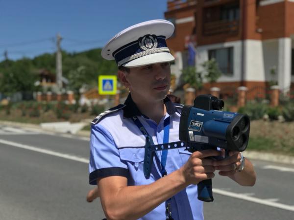 primii-soferi-prinsi-cu-noul-radar-de-tip-pistol-al-politistilor-salaj08_60144