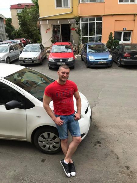 procurorii-l-au-iertat-pe-stana-alin-de-dosar-penal-dupa-ce-condus-masina-cu-numere-rosii-expirate0_55701