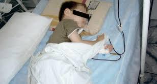 procurorii-trebuie-sa-caute-acul-in-carul-cu-fan-in-cazul-copilului-care-baut-diluant-la-gradinita-din-dobrin0_57904