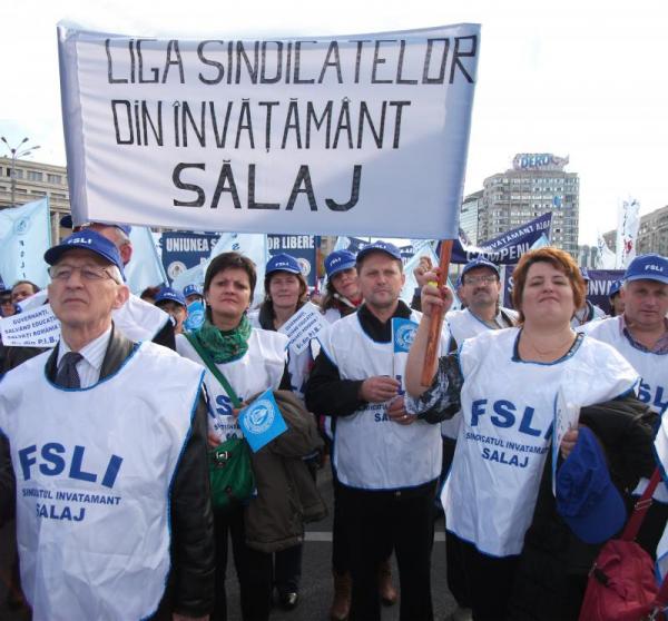 profesorii-se-hotarasc-foarte-greu-daca-vor-intra-de-luni-in-greva0_55693