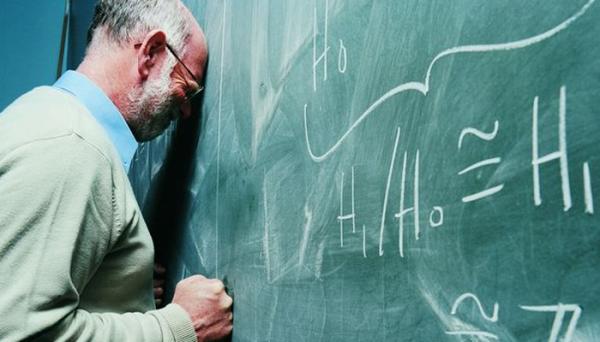 profesorii-sunt-si-batuti-si-cu-banii-luati0_57872