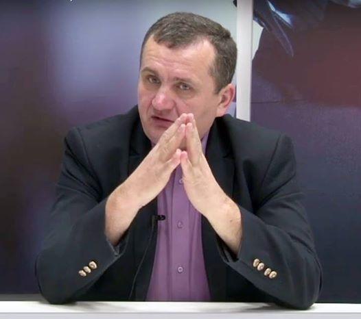 profesorul-universitar-avram-fitiu-sustine-ca-bucataria-traditionala-poate-deveni-o-afacere-de-suces05_57080