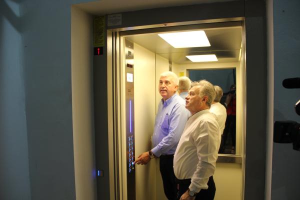 reabilitarea-si-modernizarea-lifturilor-la-blocurile-din-zalau-obiectiv-realizat-de-primarul-zalaului1_65041