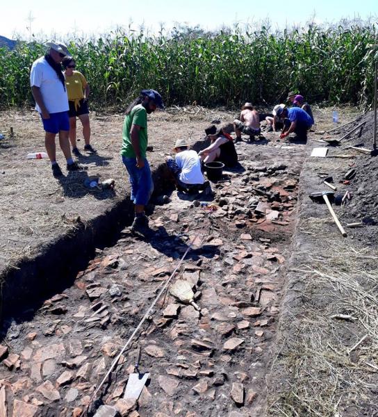 Sapaturi arheologice la Castrul de la Brusturi