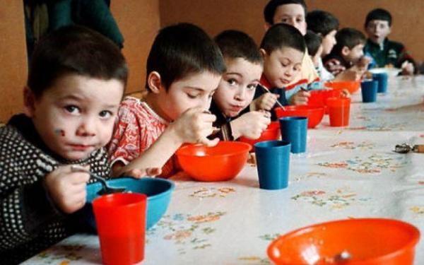 se-desfiinteaza-orfelinatul-din-jibou0_59163