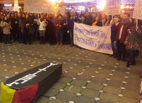 studenti-din-toata-tara-au-protestat-fata-de-modificarile-la-legile-justitiei0_58269
