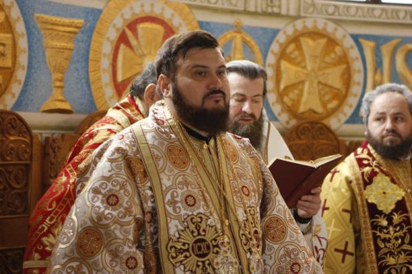 sunt-10-ani-de-la-intronizarea-primului-episcop-al-salajului02_59598