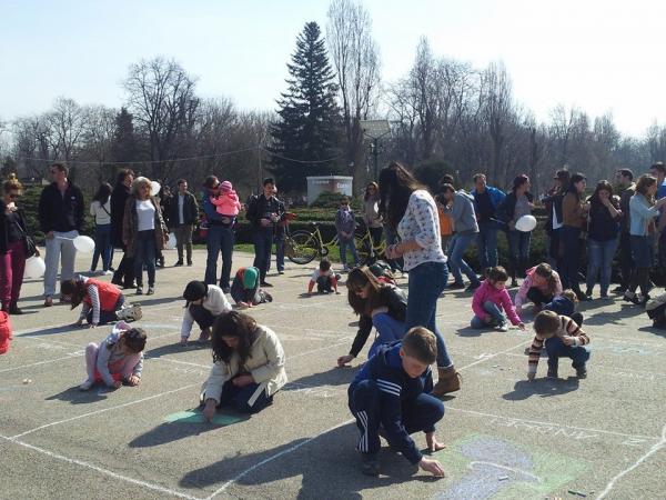 un-1-iunie-ca-n-povesti-marca-primaria-zalau-pe-platoul-de-marmura-si-in-parcul-central03_55585