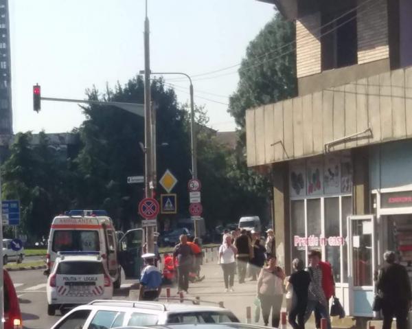 Un barbat a murit in strada ziua in amiaza mare