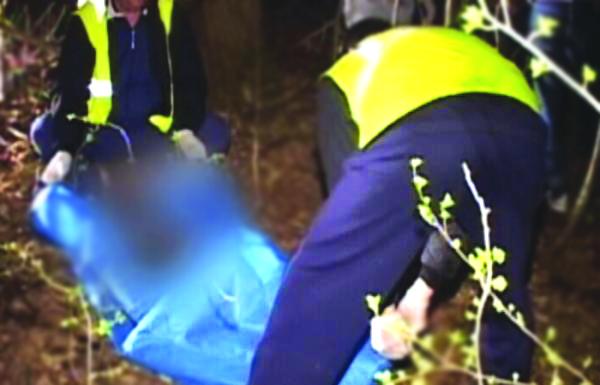 un-copil-de-15-ani-s-a-spanzurat-in-padure-dupa-miezul-noptii08_55767