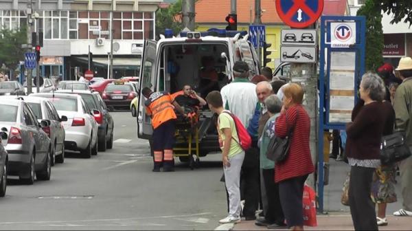 Un elev de 11 ani lovit de masina pe trecerea de pietoni de la Zahana