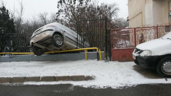 un-sofer-beat-intrat-provocat-un-accident-pe-strada-corneliu-coposu-din-zalau0_58968