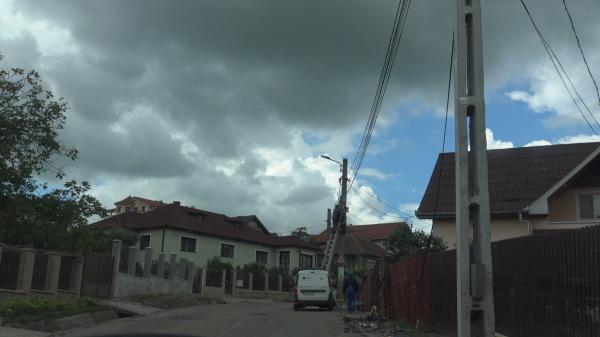 VIDEO – Un tanar de 20 de ani din Zalau, beat la volan, a facut prapad pe strada Maxim Gorki