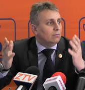 usr-si-pnl-se-concureaza-care-se-opune-mai-cu-mot-modificarilor-aduse-legilor-justitiei1_58343