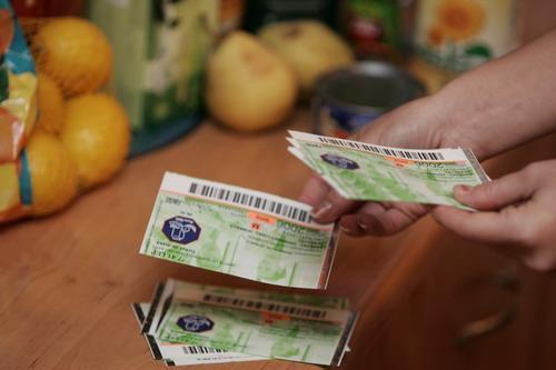 voucherele-de-vacanta-o-lege-pentru-bugetarii-descurcareti-si-o-minciuna-pentru-marea-majoritate07_56519