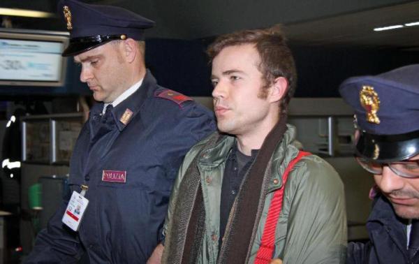 zalauanul-cunoscut-drept-pipaitorul-din-bologna-arestat-dupa-ce-incerc09_59679