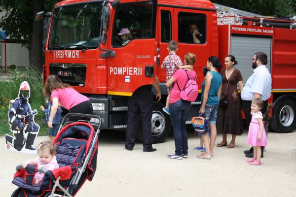 ‘Ziua portilor deschise’ la ISU Porolissum Salaj